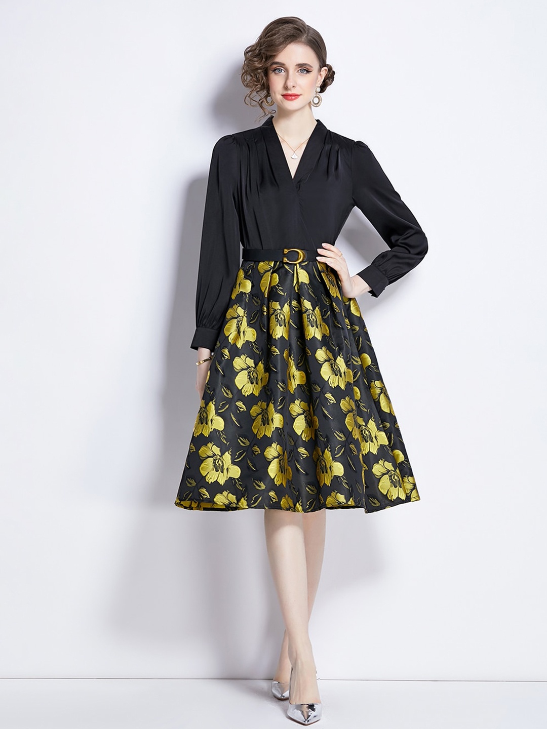 

JC Collection Floral Printed V-Neck Fit & Flare Midi Dress, Black