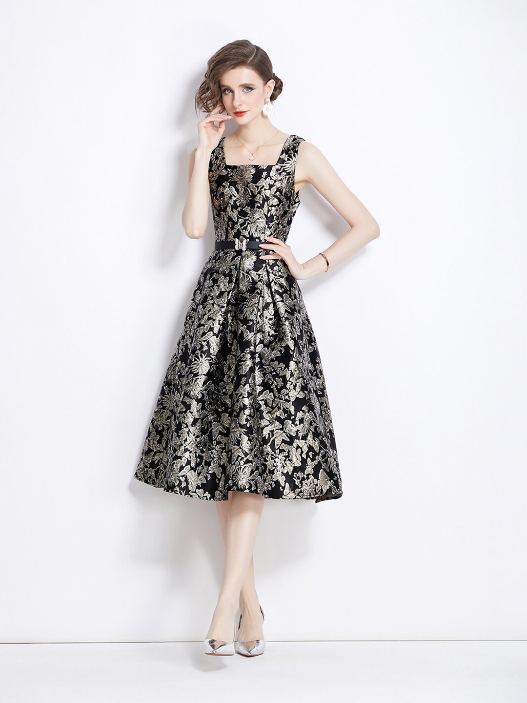 

JC Collection Floral Printed Square Neck Sleeveless Fit & Flare Midi Dress, Black