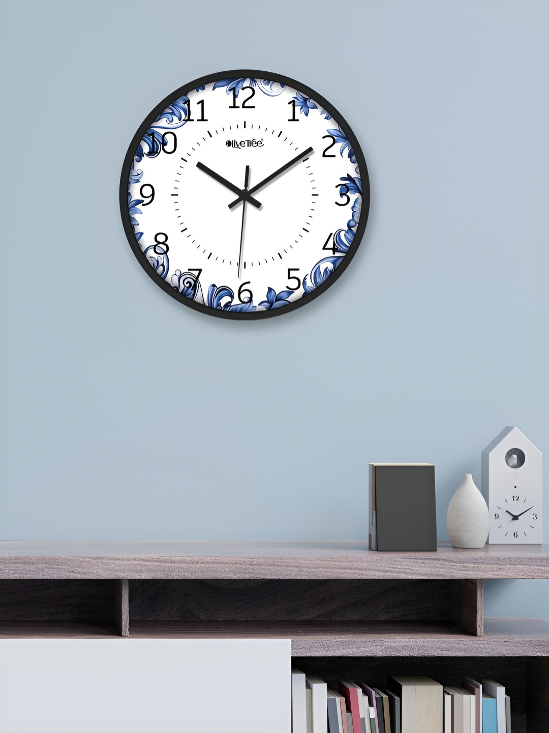 

OLIVE TREE Black & White Printed Round Shaped Contemporary Analogue Wall Clock