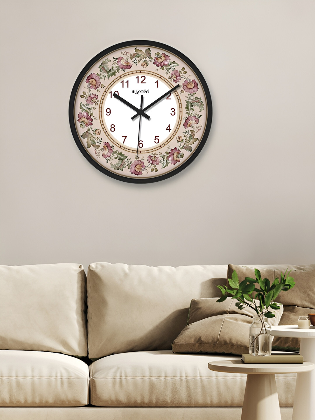 

OLIVE TREE Black & White Printed Round Shaped Contemporary Analogue Wall Clock