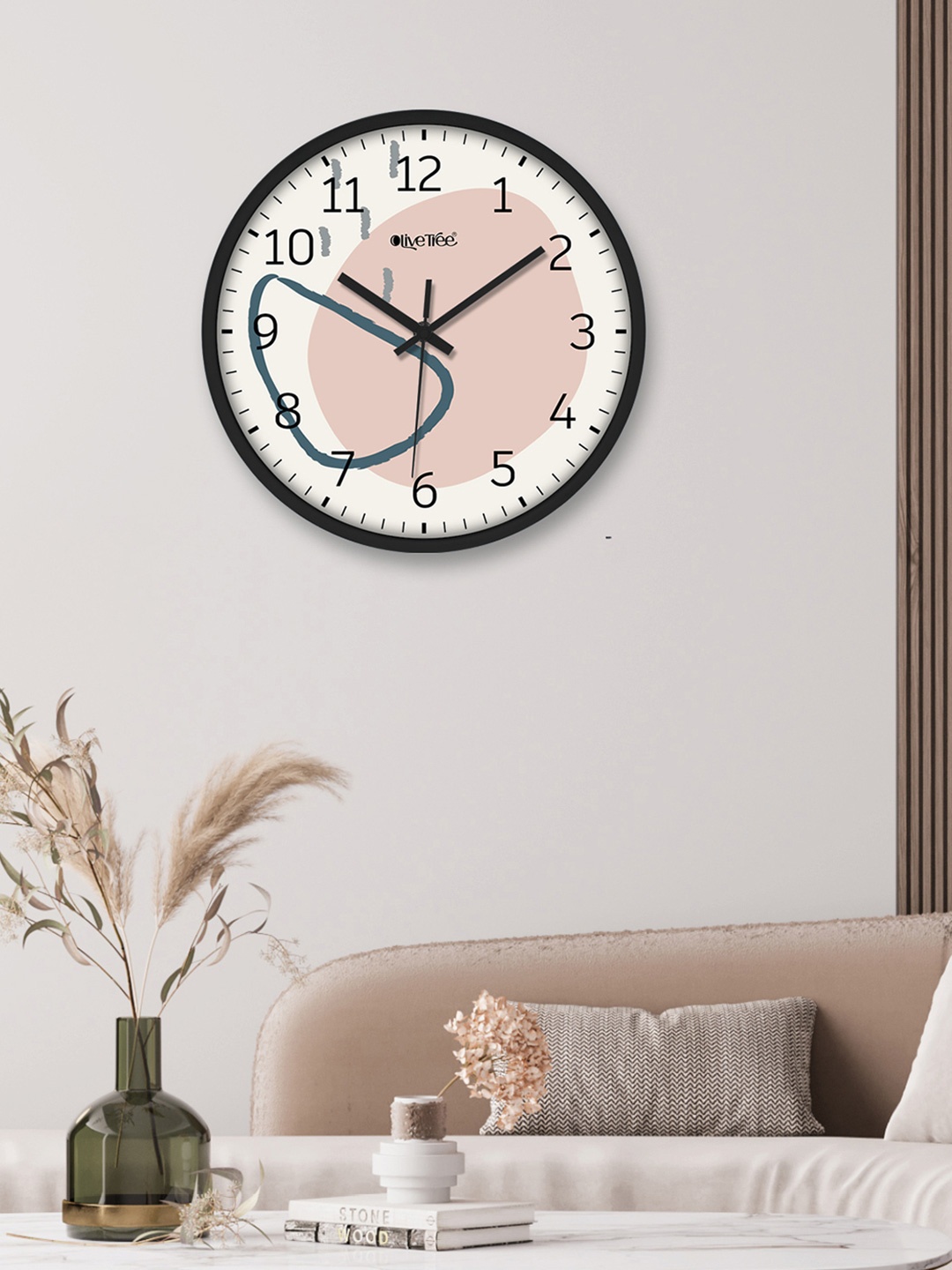 

OLIVE TREE Black & White Printed Analogue Round Contemporary Wall Clock