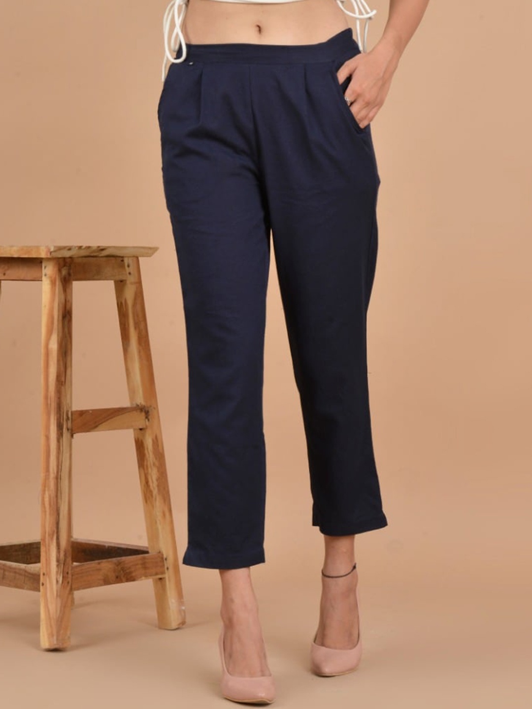

SHOOLIN Women Relaxed Straight Leg Cotton High-Rise Chinos Trousers, Navy blue