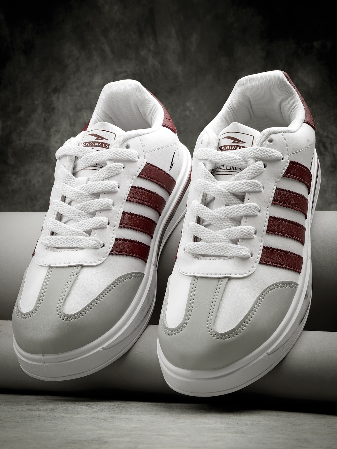 

ASIAN Men SYDNEY-04 Striped Sneakers, White
