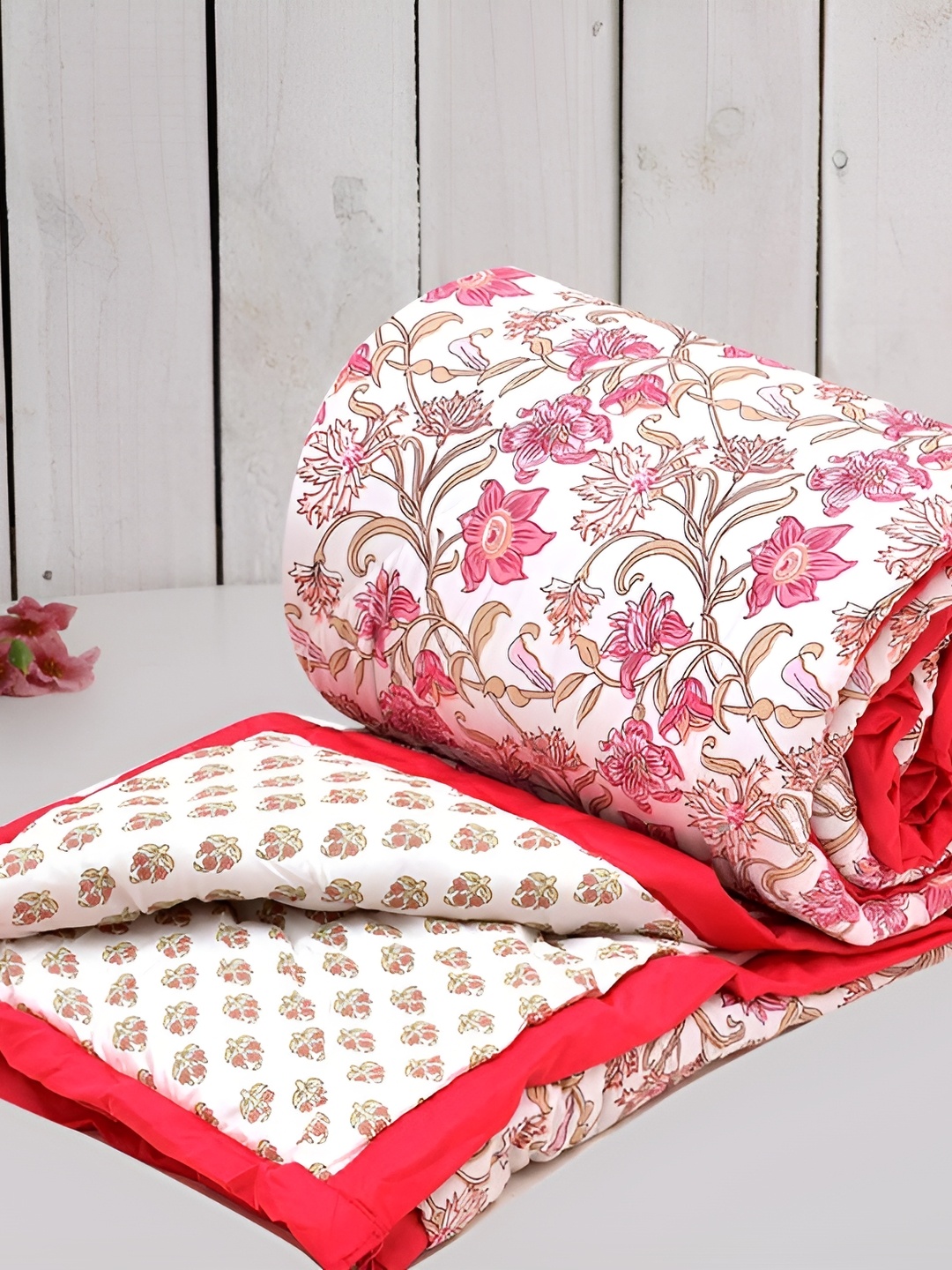 

RRC Pink & Cream Floral Printed AC Room 210 GSM Double Bed Comforter