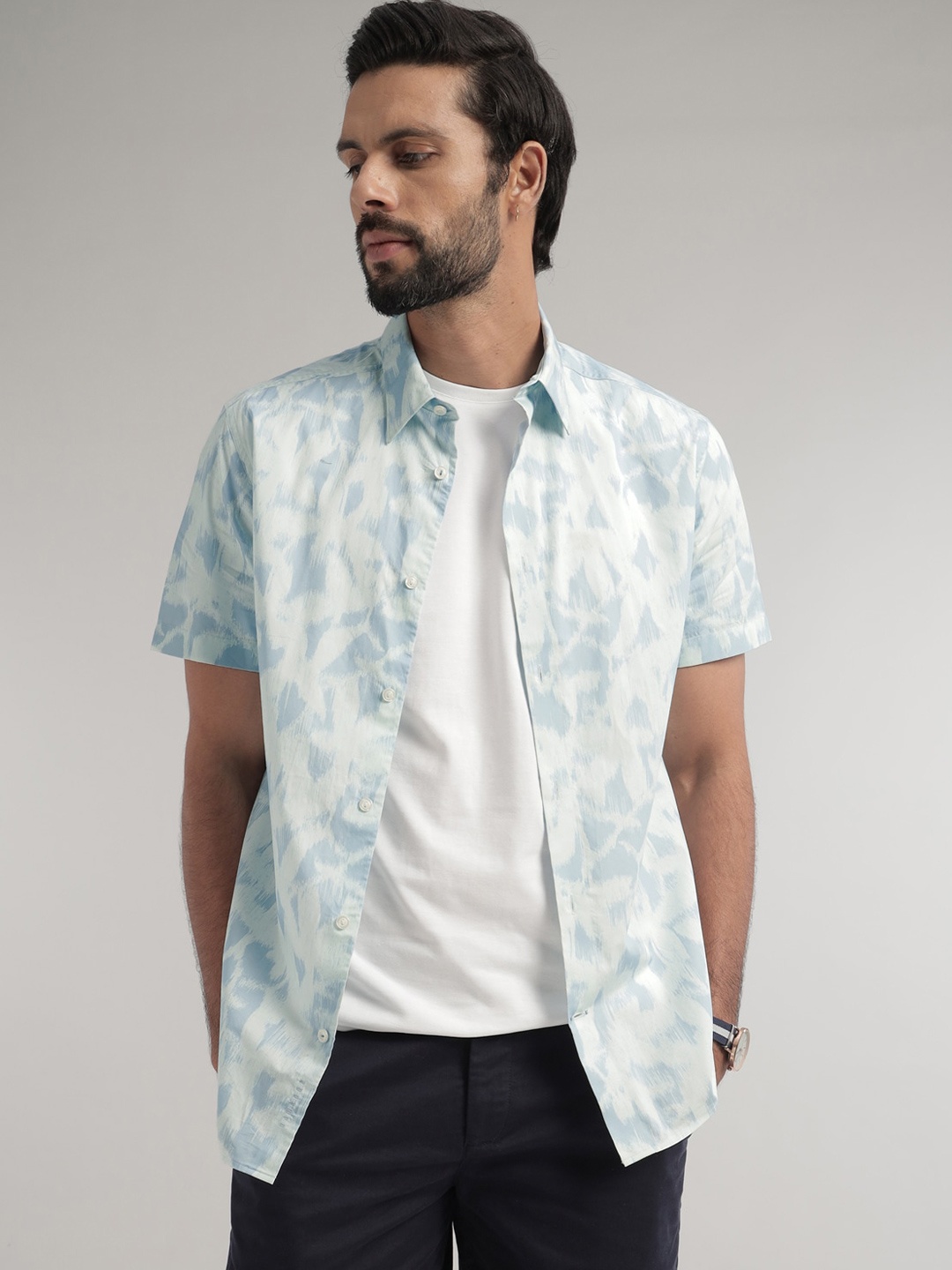 

Andamen Premium Fit Floral Printed Spread Collar Cotton Casual Shirt, Blue