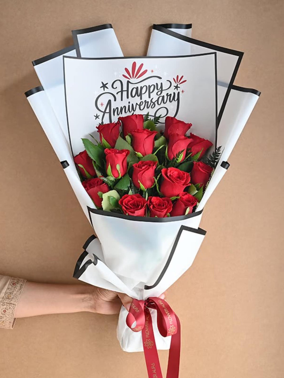 

Floweraura Red 15 Pieces Roses Fresh Flowers Bouquet