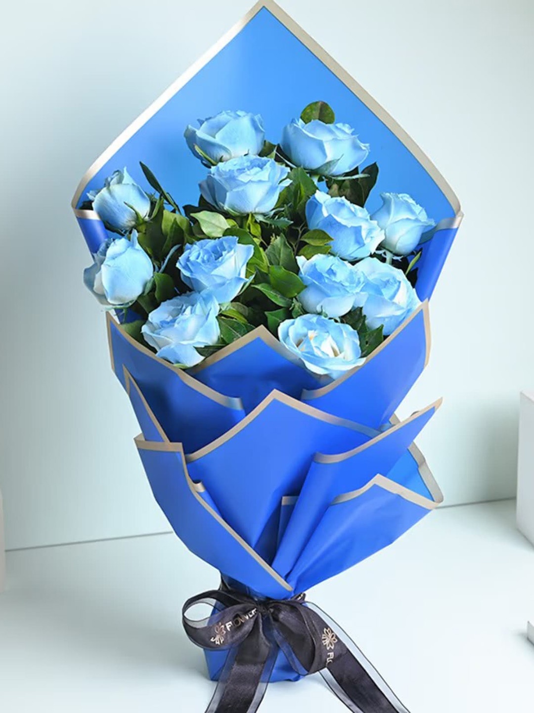 

Floweraura Blue 12 Pieces Roses Fresh Flowers Bouquet