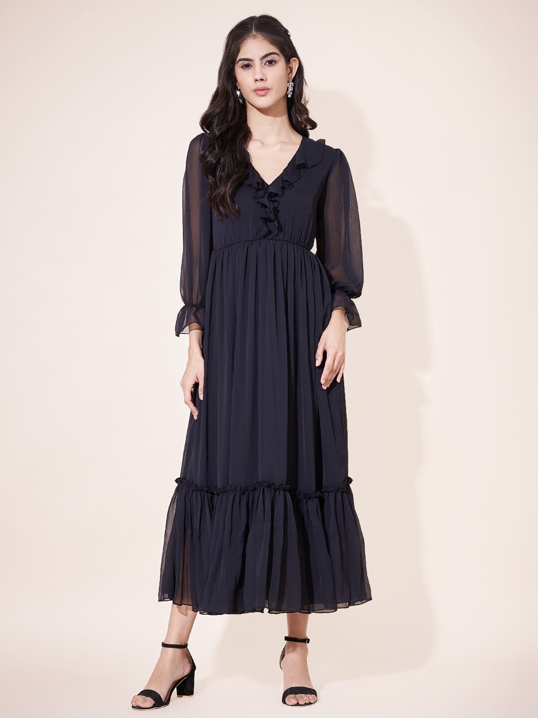 

Justin Whyte V-Neck Puff Sleeve Chiffon Maxi Tiered Fit and Flare Dress, Black