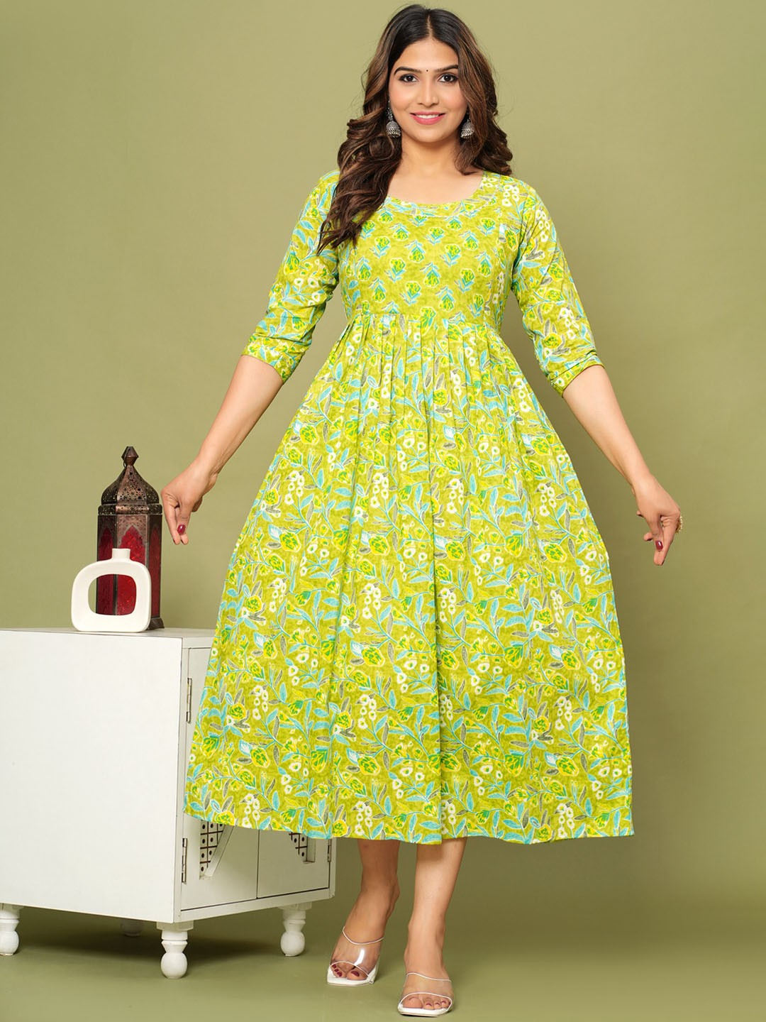 

NITVAN Floral Printed Floral Maternity Anarkali Kurta, Lime green