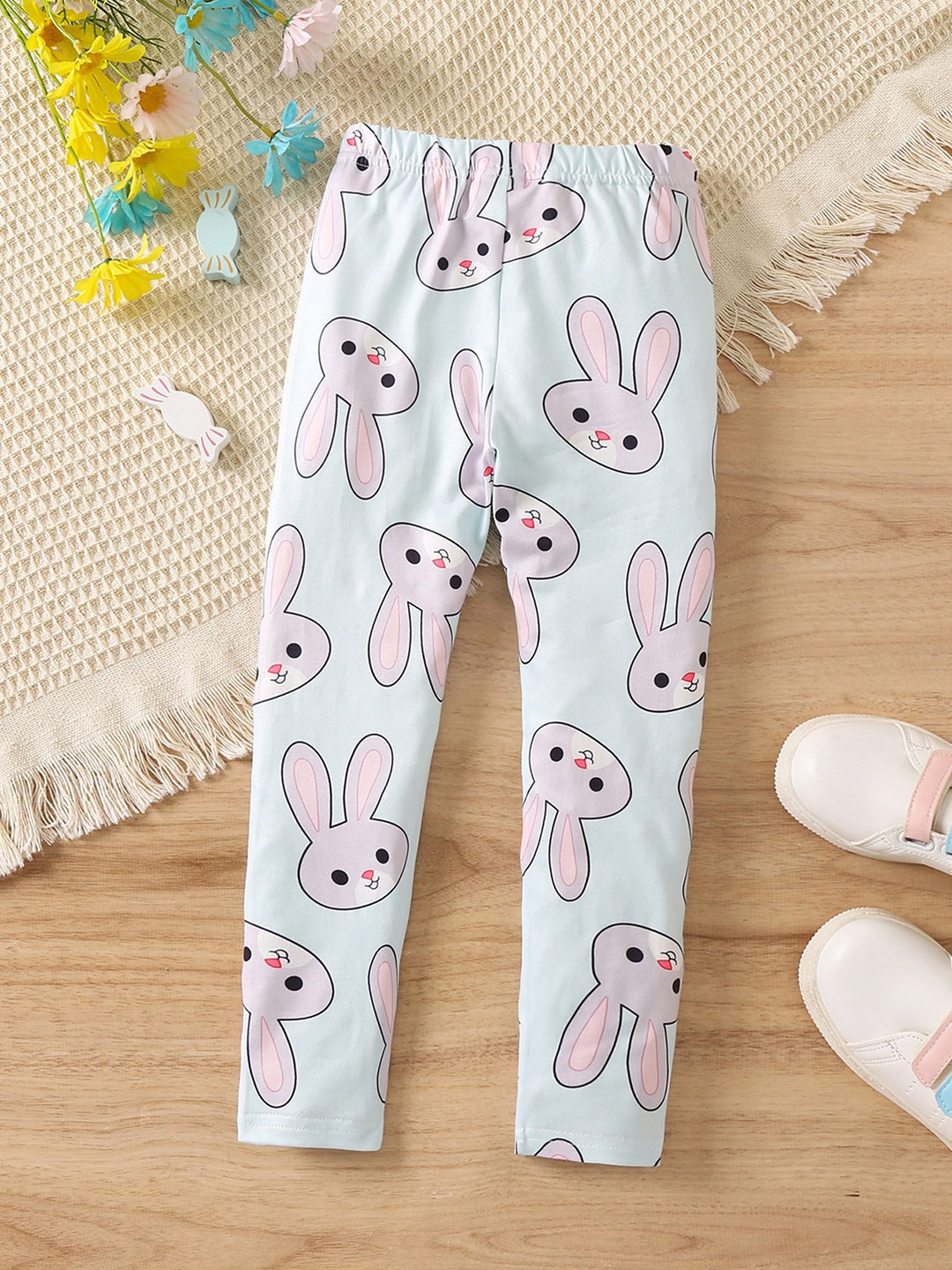 

StyleCast x Revolte Girls Blue Mid-Rise Printed Easy Wash Regular Trousers