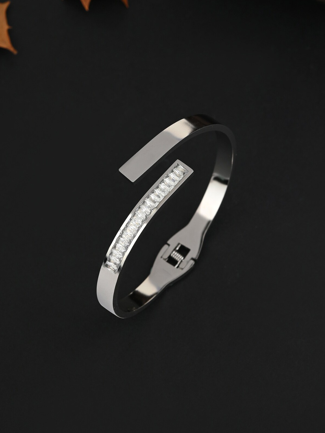 

E2O Silver-Plated Cuff Bracelet