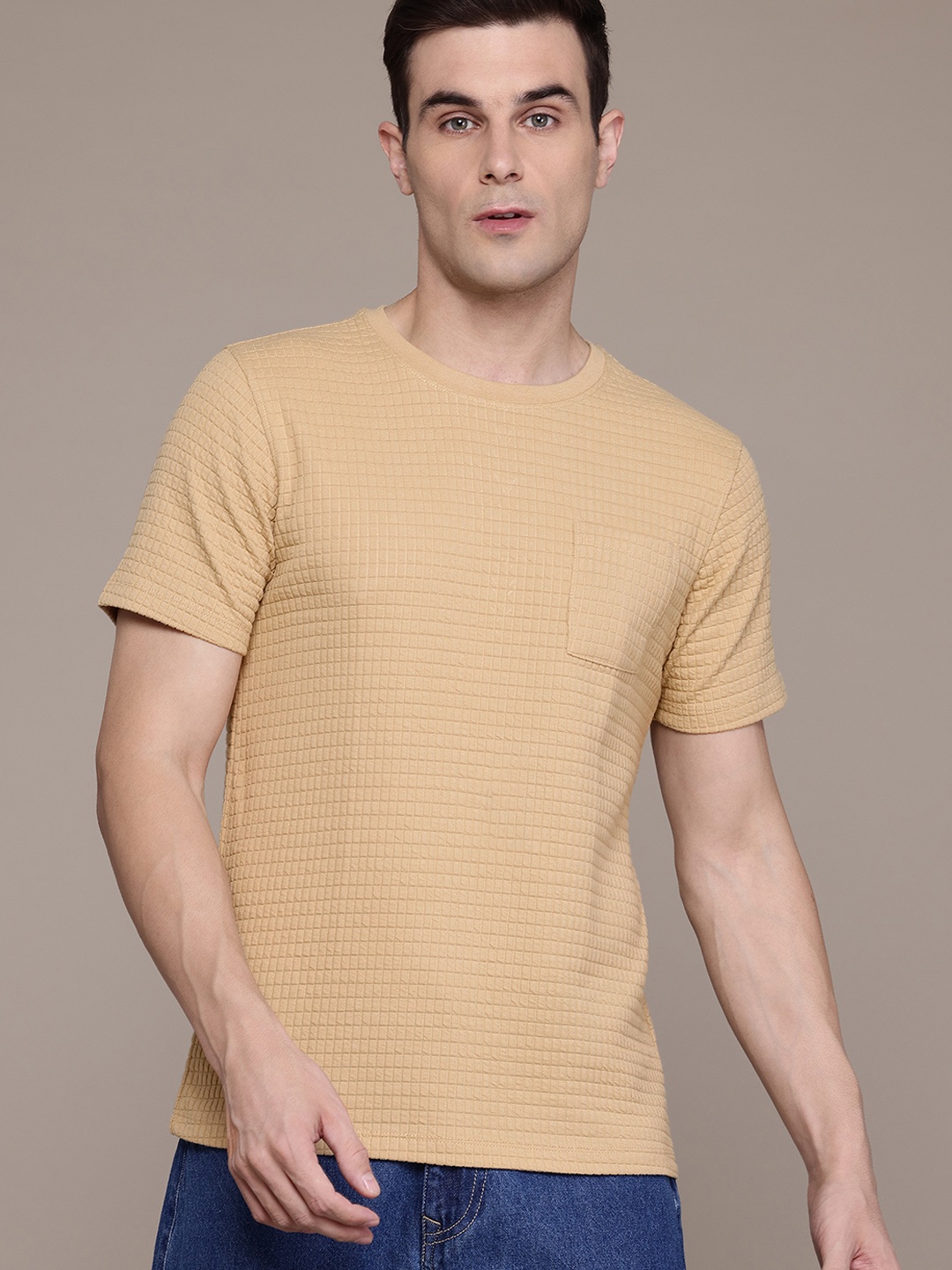

The Roadster Lifestyle Co. Textured T-shirt, Beige