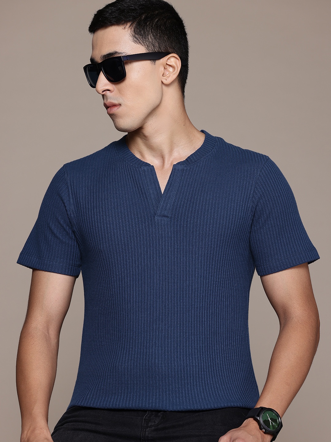 

Roadster The Life Co. Textured T-shirt, Navy blue