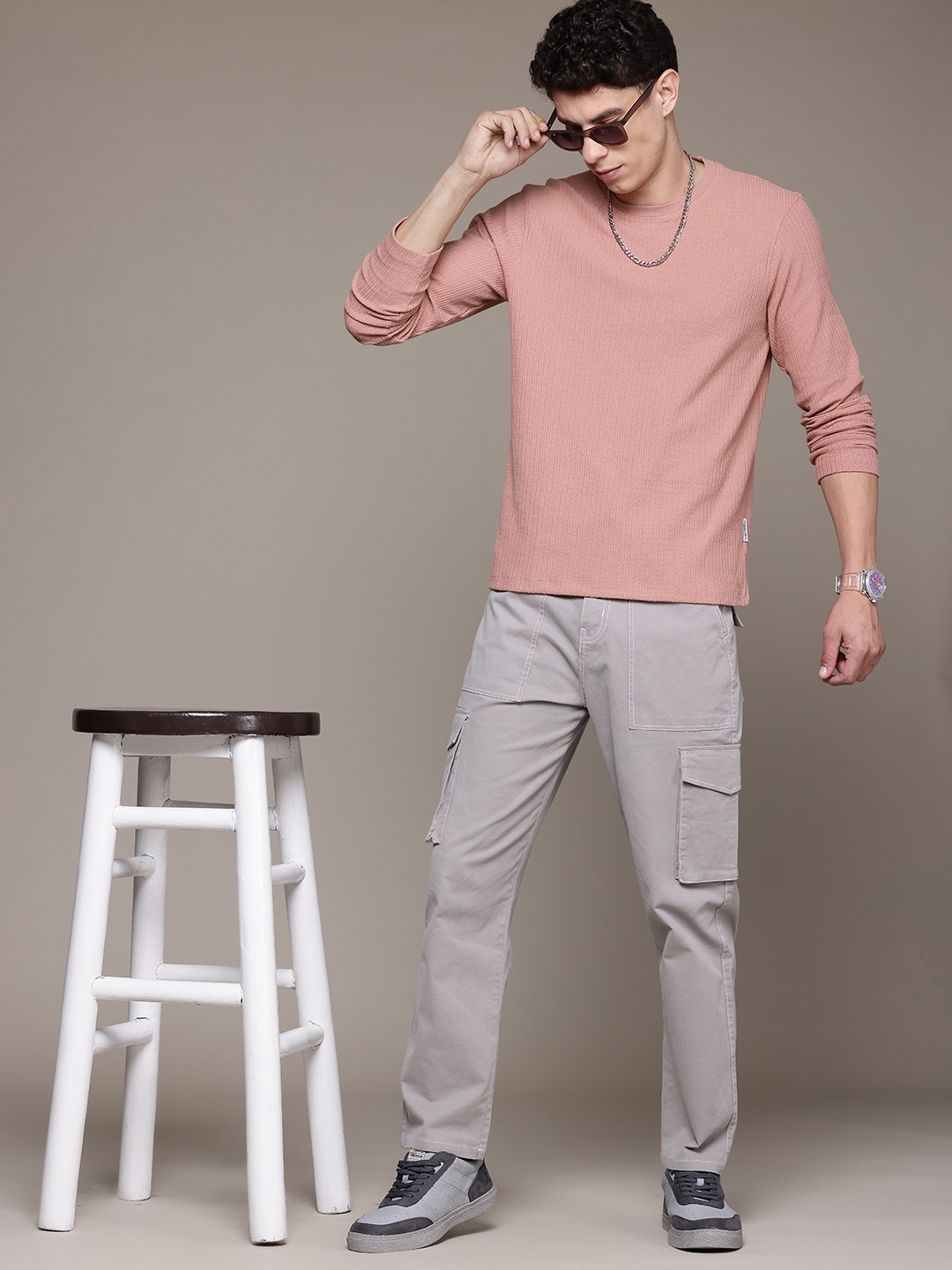 

The Roadster Lifestyle Co. Textured T-shirt, Pink