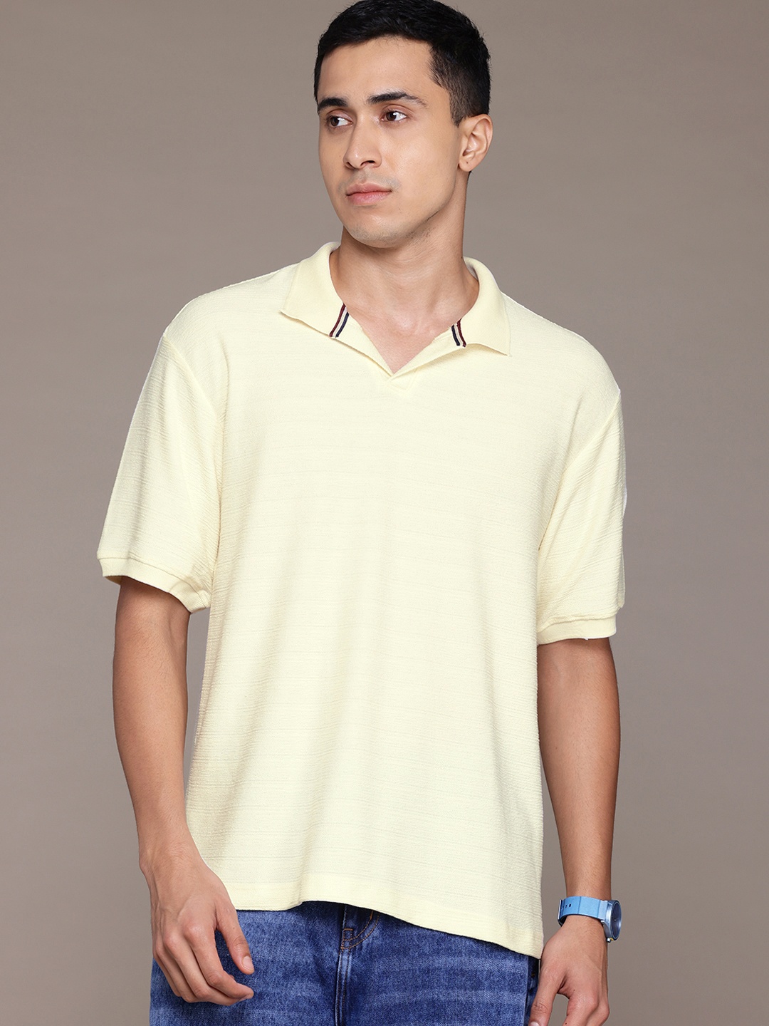 

The Roadster Lifestyle Co. Polo Collar Drop-Shoulder Sleeves T-shirt, Cream