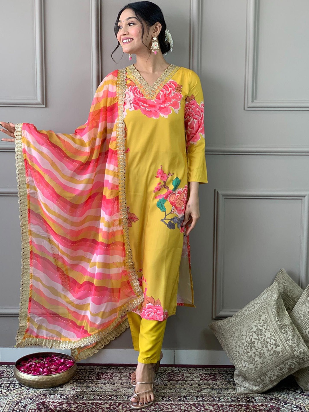 

KALINI Floral Printed Gotta Patti Kurta ,Trousers & Dupatta, Yellow