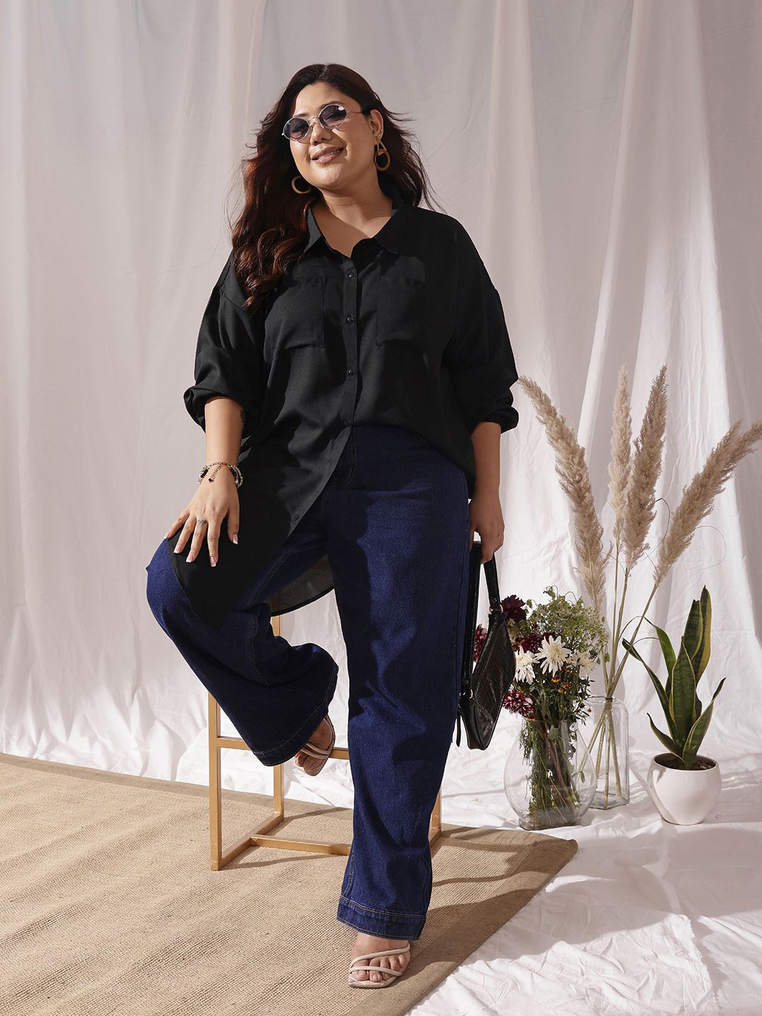 

CURVY STREET Comfort Spread Collar Oversized Shirt, Black