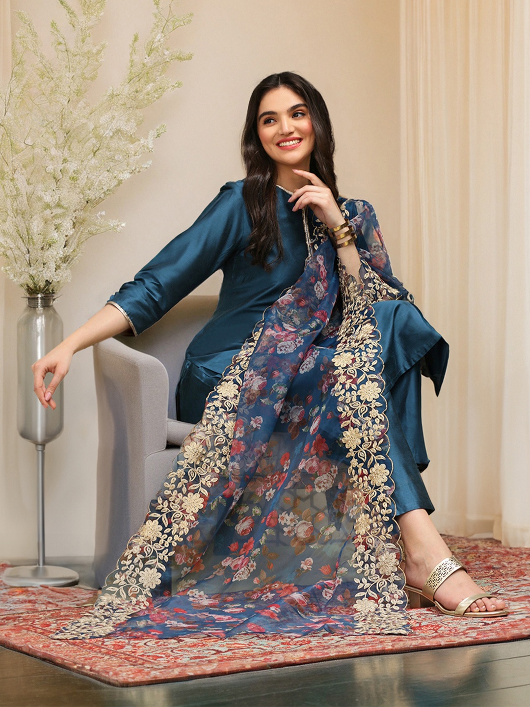 

Ishin Notch Neck Thread Work Silk Crepe Straight Kurta with Trousers & Dupatta, Blue