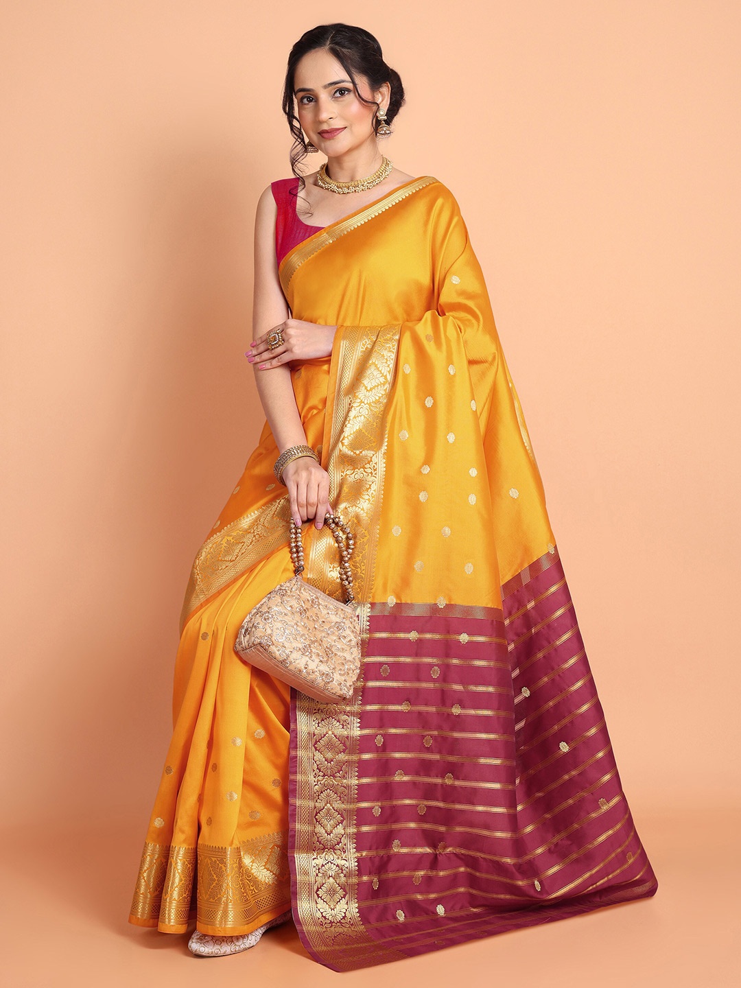 

TANTLOOM Woven Design Kanjeevaram Saree, Yellow