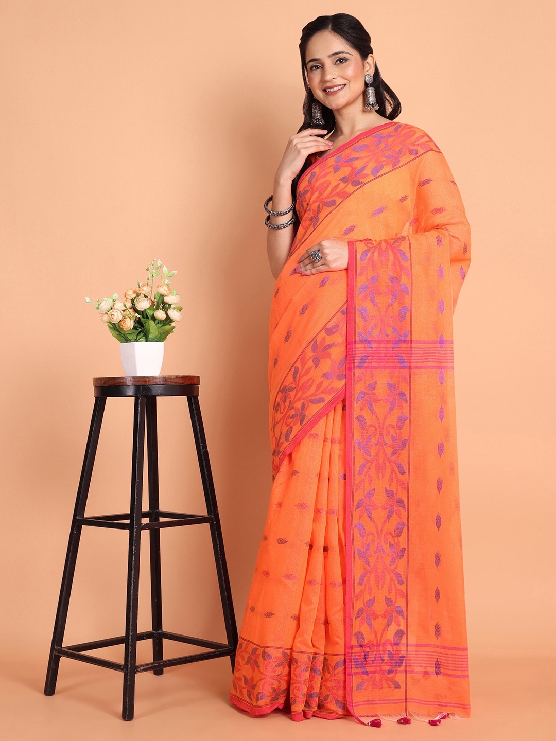 

TANTLOOM Woven Design Silk Cotton Saree, Orange