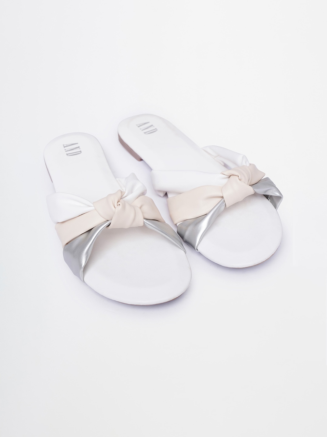 

AND Textured Open Toe Flats, Off white