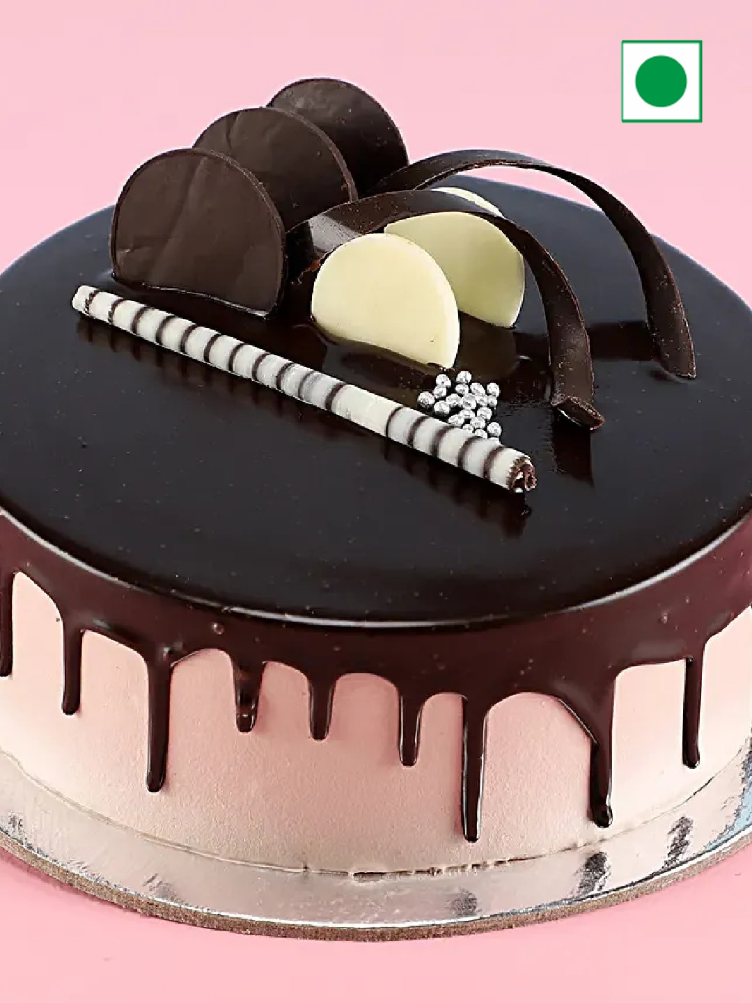 

fnp Layer Bamboo & Eggless Chocolate Cake-500 gms, Brown