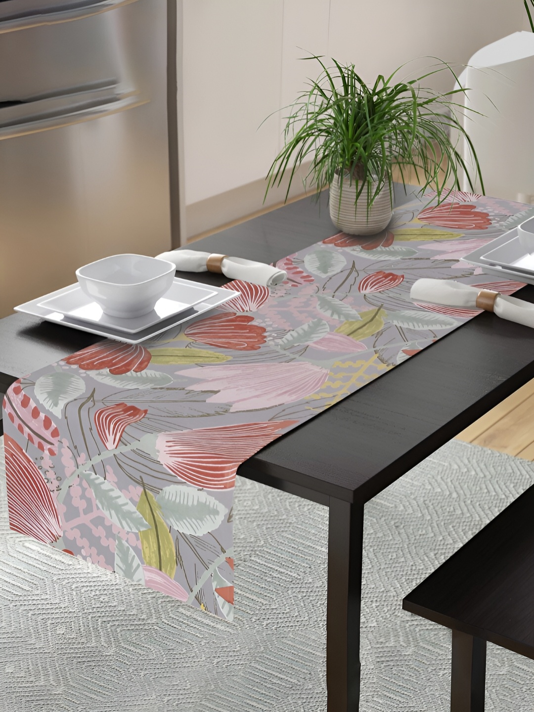 

Ratan Cart Grey & Pink Floral Printed Pure Cotton Table Runner