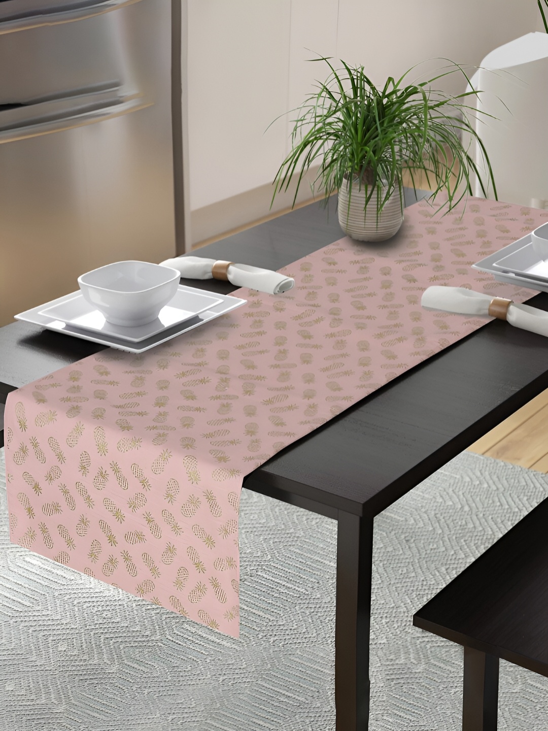 

Ratan Cart Pink & Gold Coloured Pineapple Printed Pure Cotton Table Runner