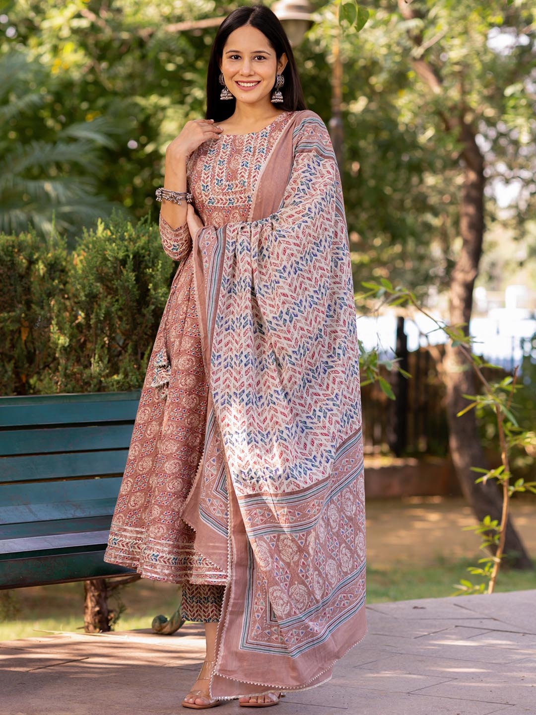 

GAYRAA Ethnic Motifs Printed Regular Gotta Patti Pure Cotton Kurta with Trousers & Dupatta, Brown