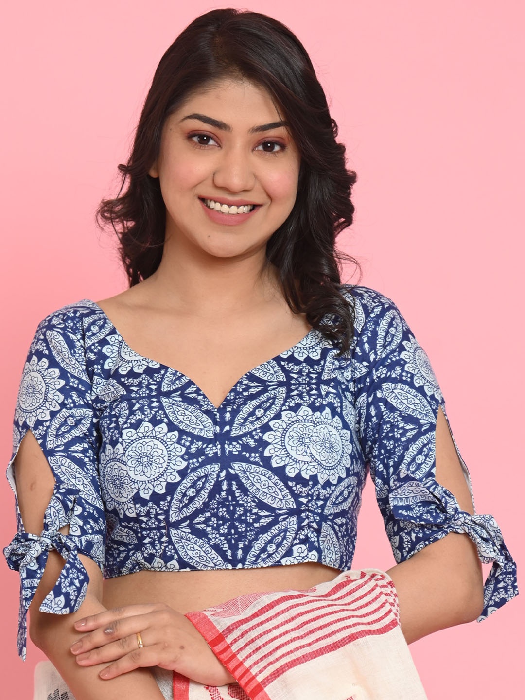 

BEATITUDE Printed Tie-Up Sleeves Cotton Saree Blouse, Blue