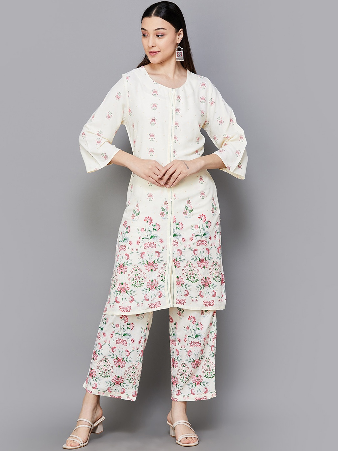 

Melange by Lifestyle Ethnic Motifs Printed Regular Kurta with Trousers, Beige