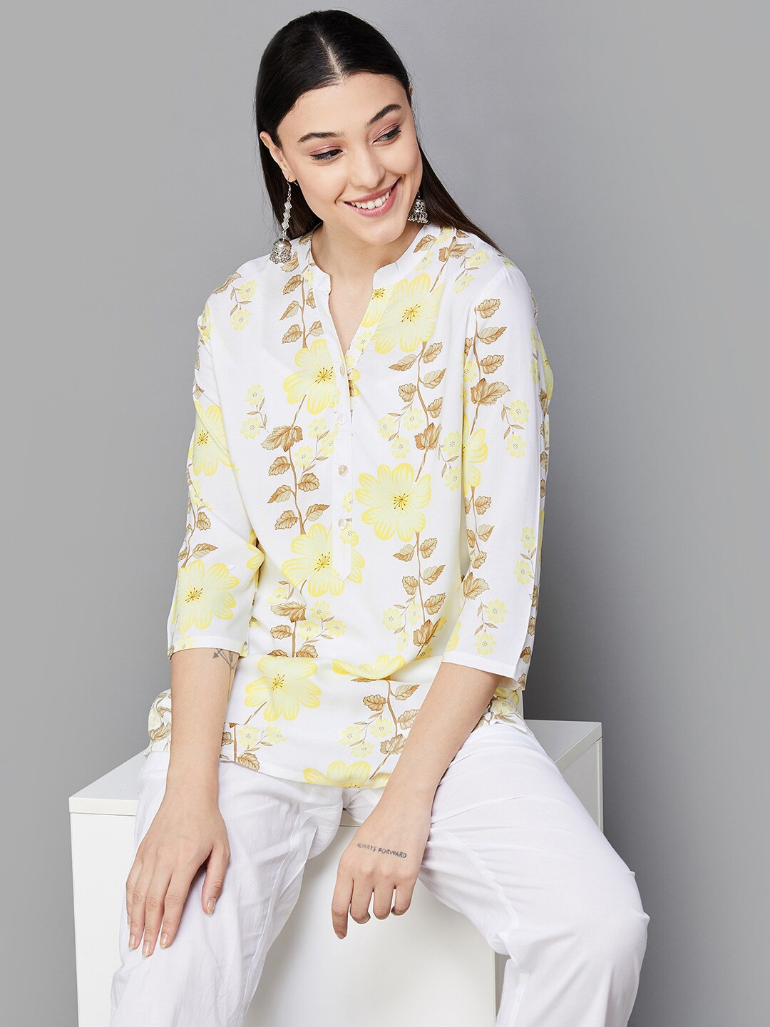 

Melange by Lifestyle Floral Printed Mandarin Collar Straight Kurti, Off white