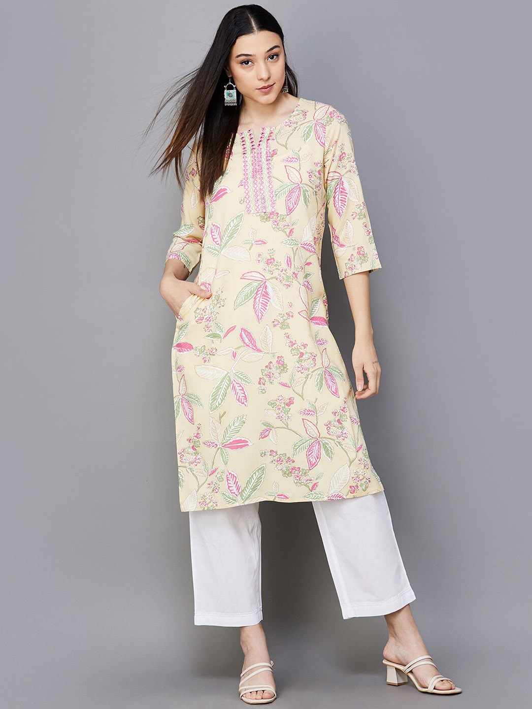

Melange by Lifestyle Floral Printed Notch Neck Mirror Work Straight Kurta, Yellow