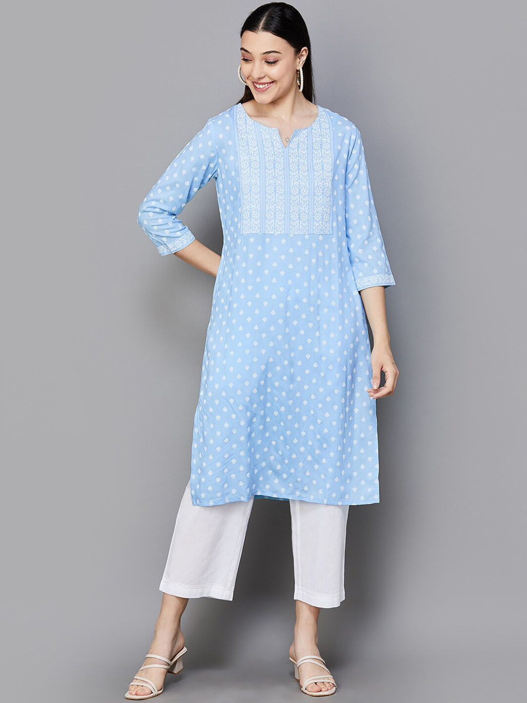 

Melange by Lifestyle Ethnic Motifs Printed Straight Kurta, Blue