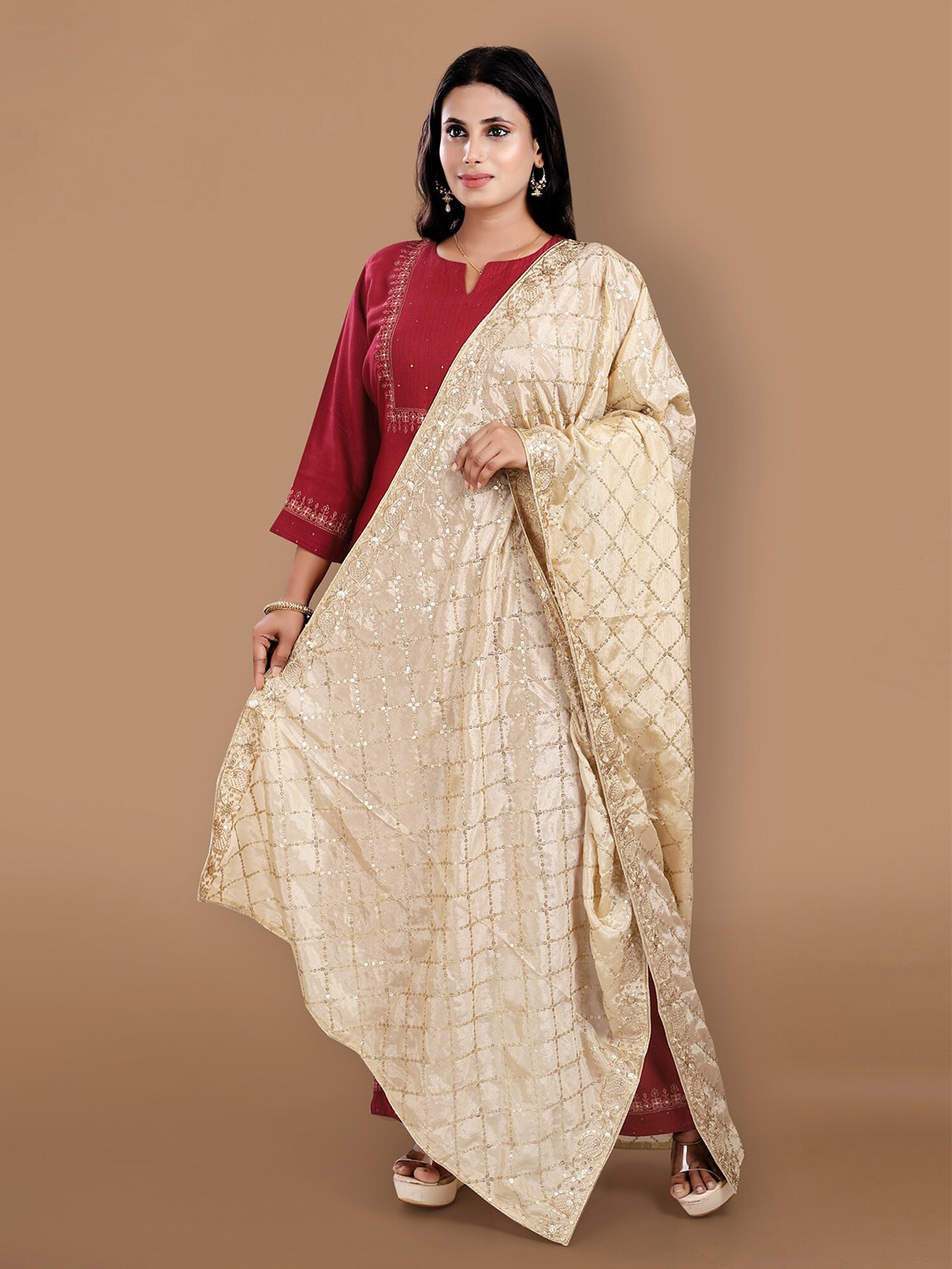 

SALWAR STUDIO Embroidered Sequinned Georgette Dupatta, Gold