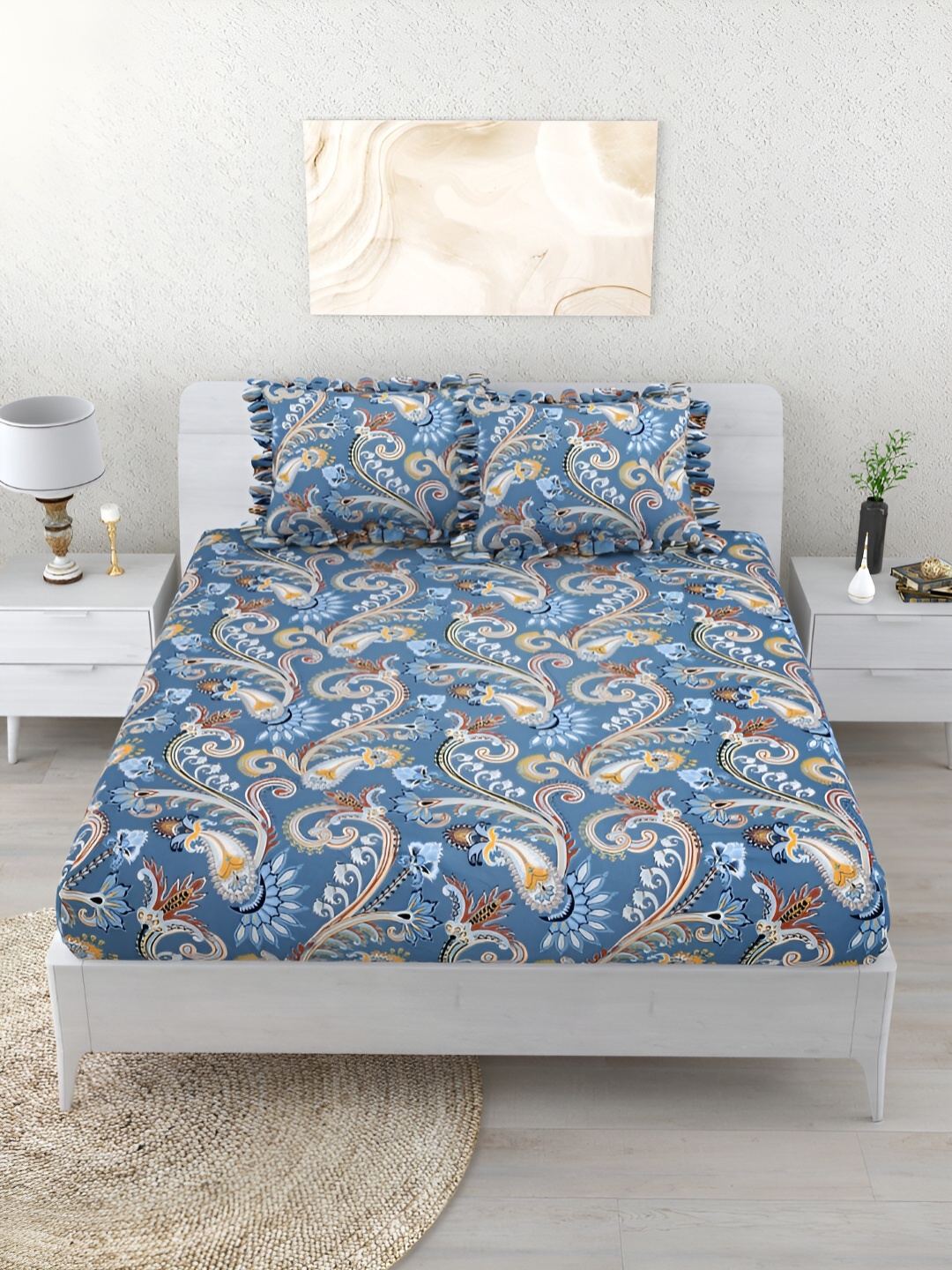 

Aura Blue & Brown Floral 260 TC Fitted King Bedsheet with 2 Pillow Covers
