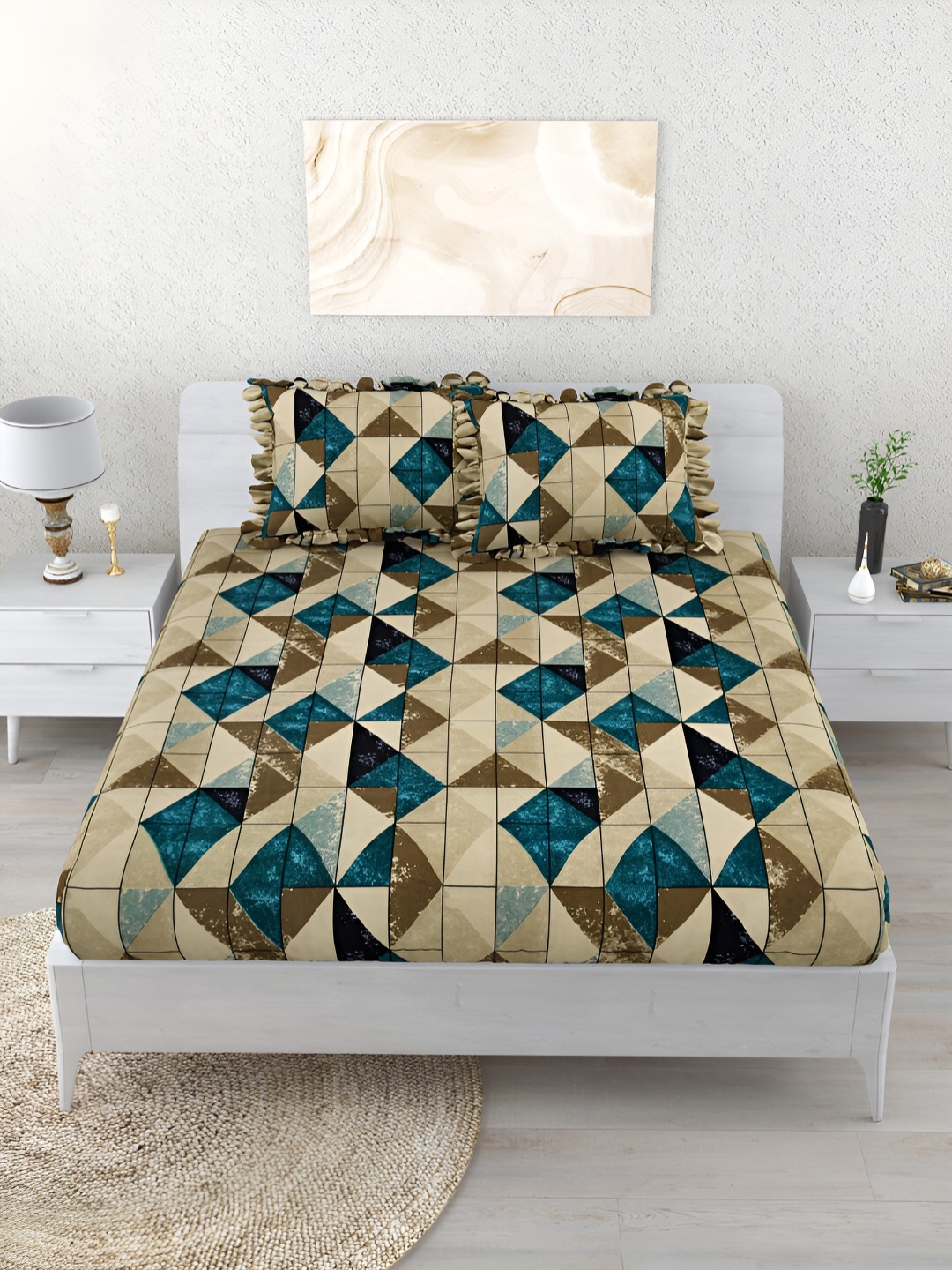 

Aura Beige & Blue Geometric 260 TC Fitted King Bedsheet With 2 Pillow Covers