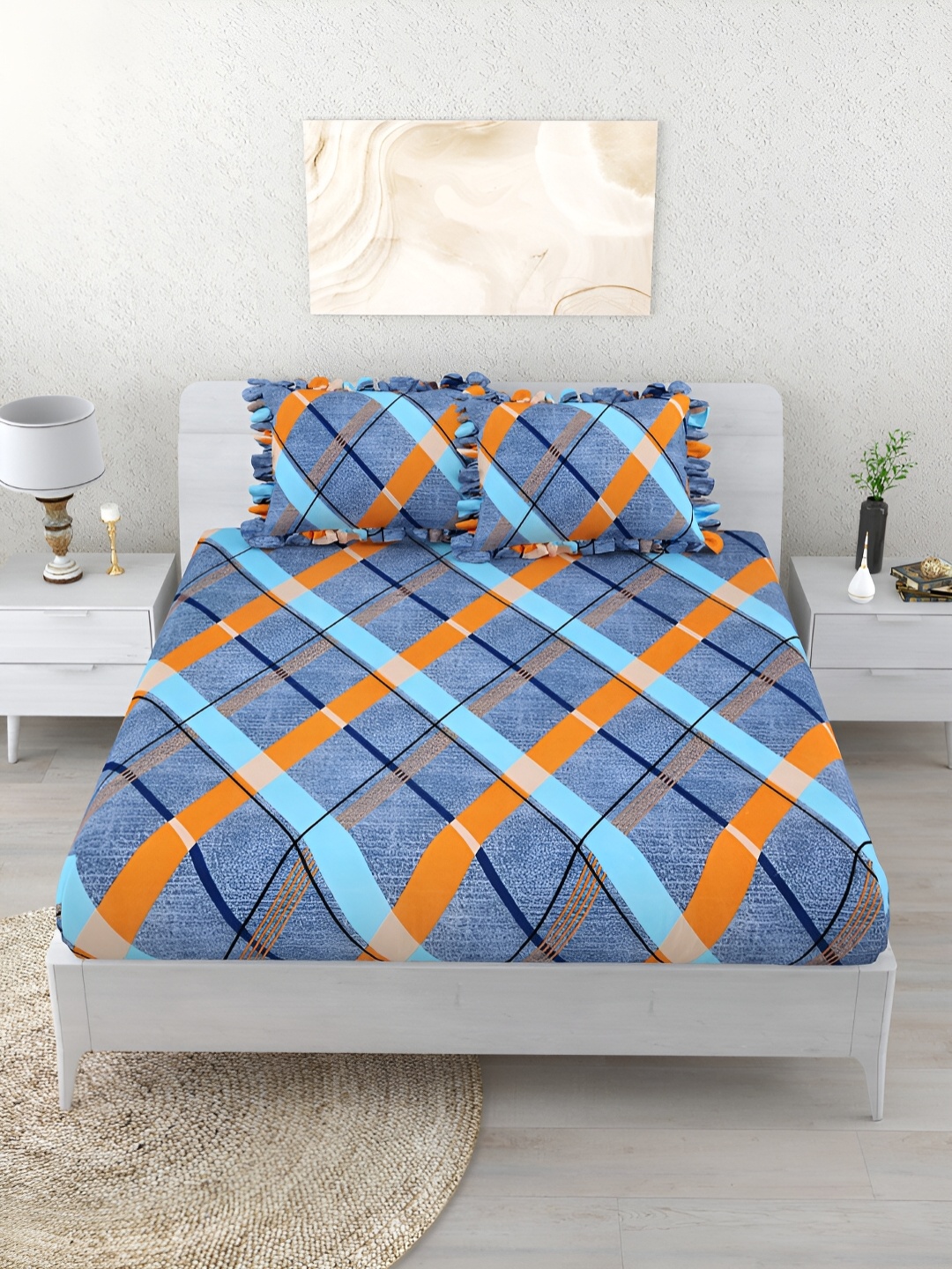 

Aura Blue & Orange Geometric 260 TC Fitted King Bedsheet With 2 Pillow Covers