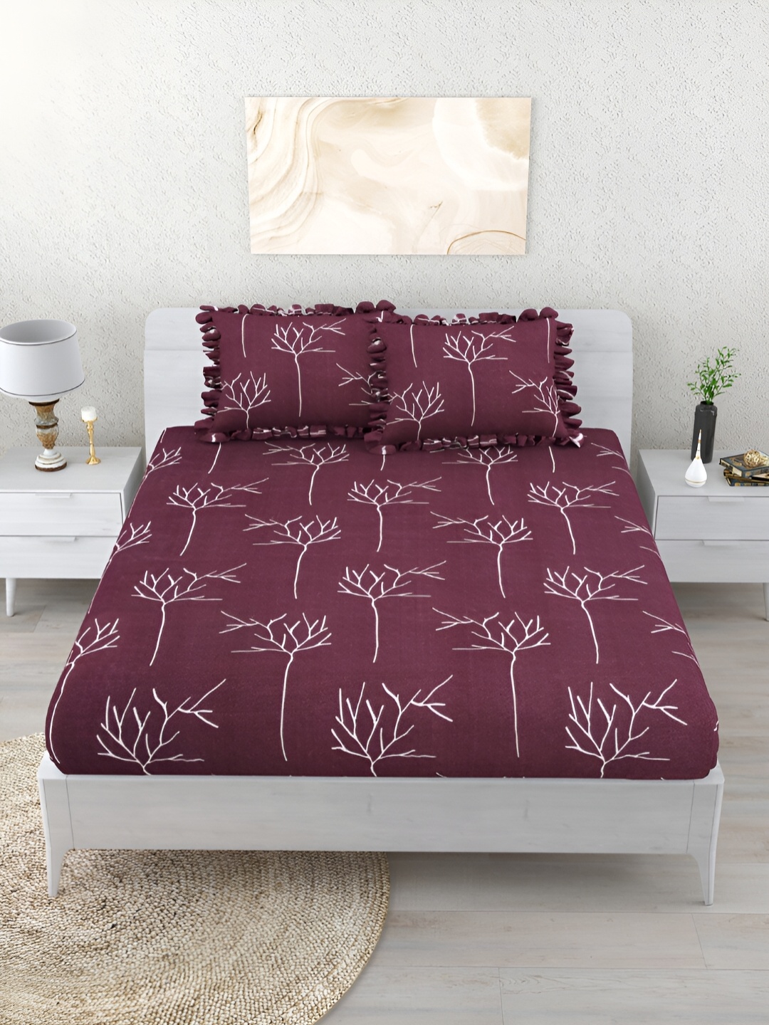 

Aura Brown & White Floral 260 TC Fitted King Bedsheet With 2 Pillow Covers
