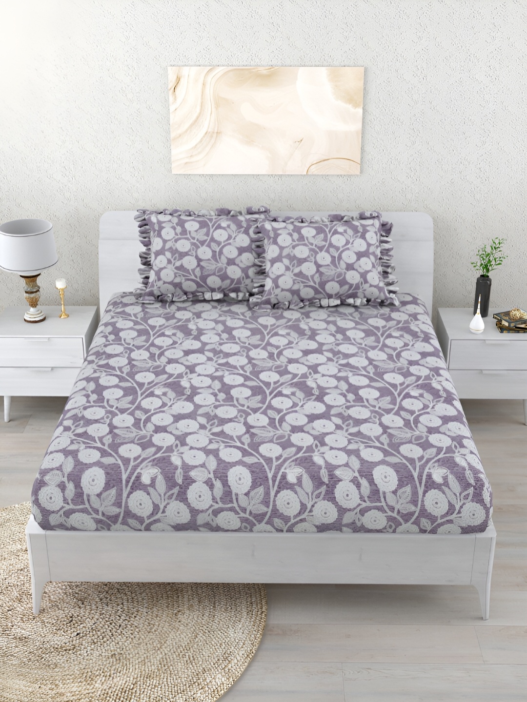 

Aura Grey & Purple Floral 260 TC Fitted King Bedsheet With 2 Pillow Covers
