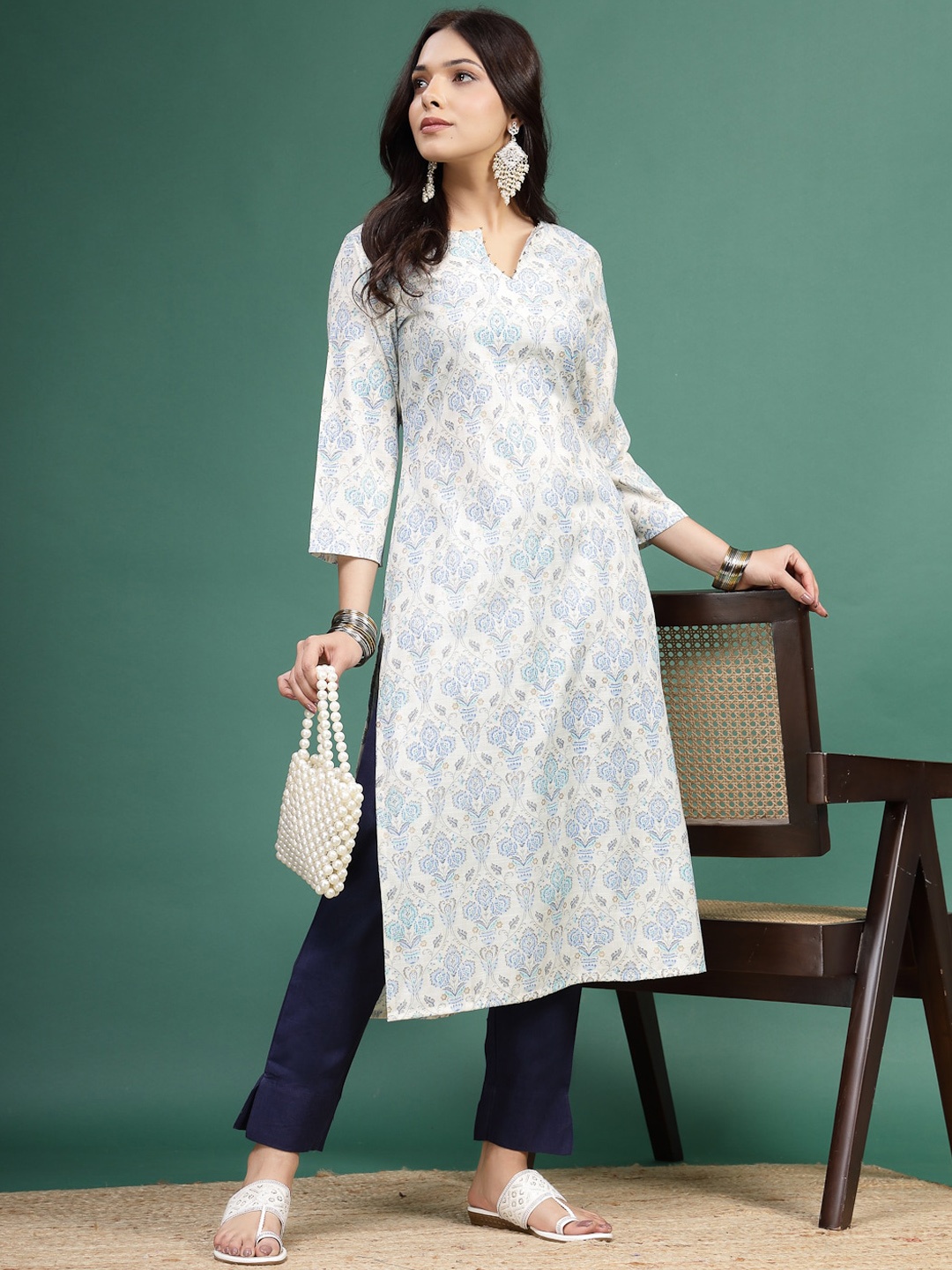 

Ramas Floral Printed Cotton Strigth Kurta, White