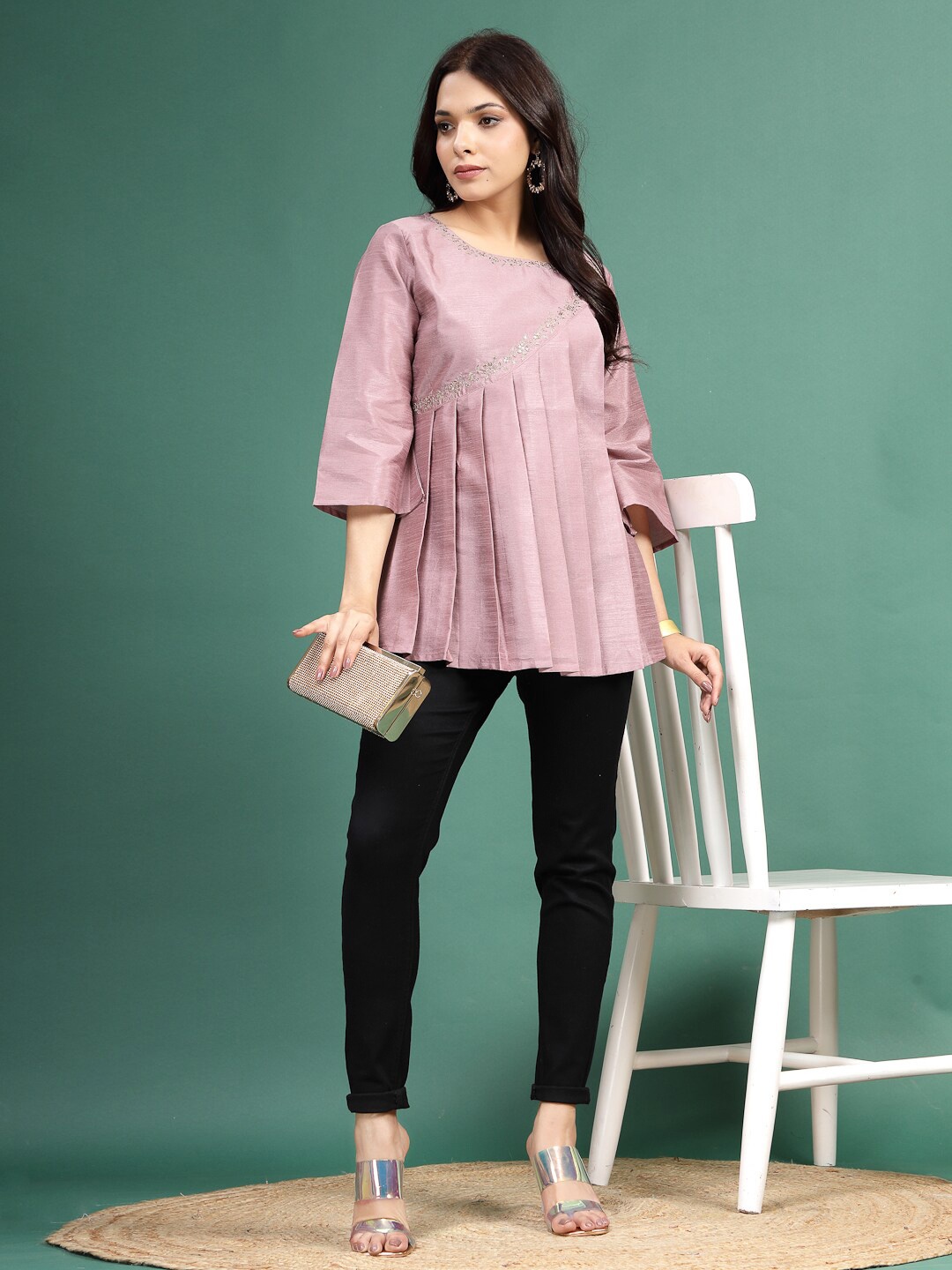 

Ramas Embellished Round Neck Top, Mauve