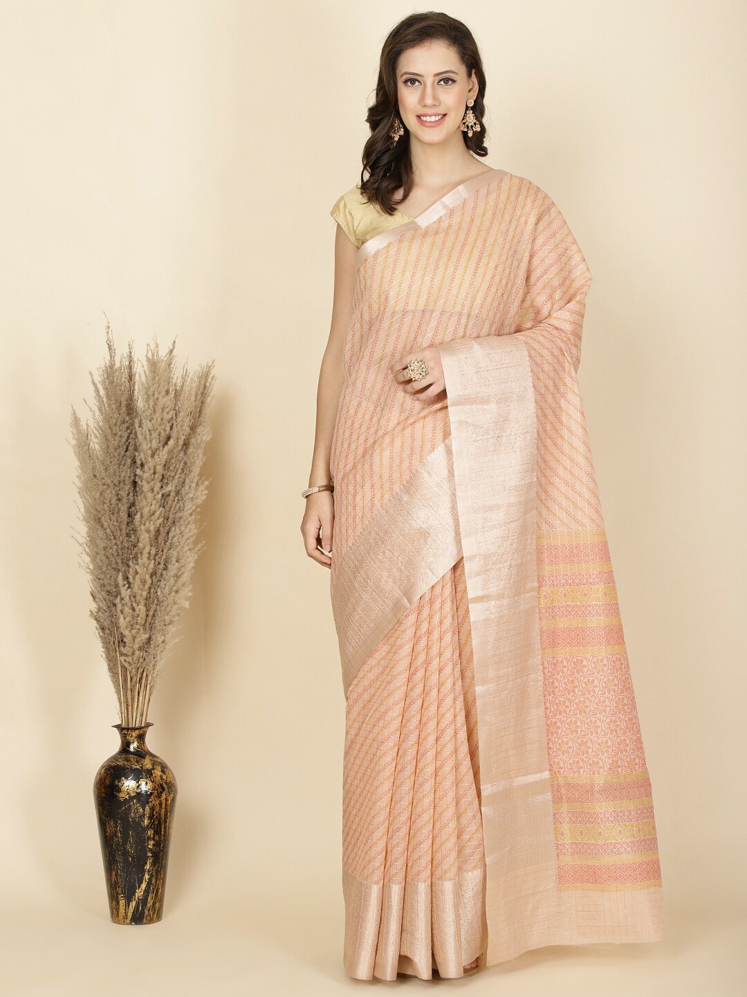 

Meena Bazaar Floral Zari Saree, Peach