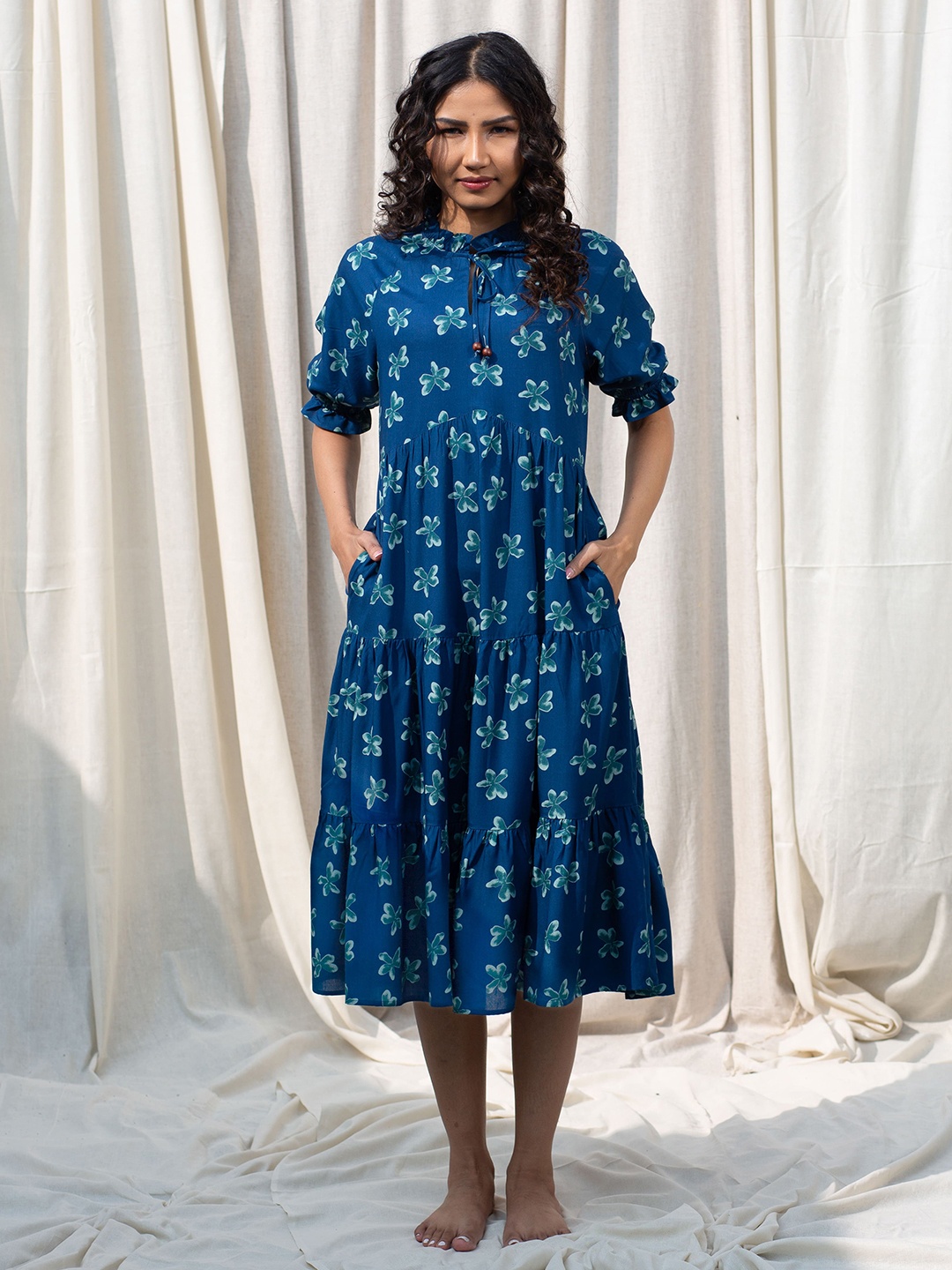 

Seryeon Floral Printed Tie-Up Neck Liva A-Line Midi Dress, Blue