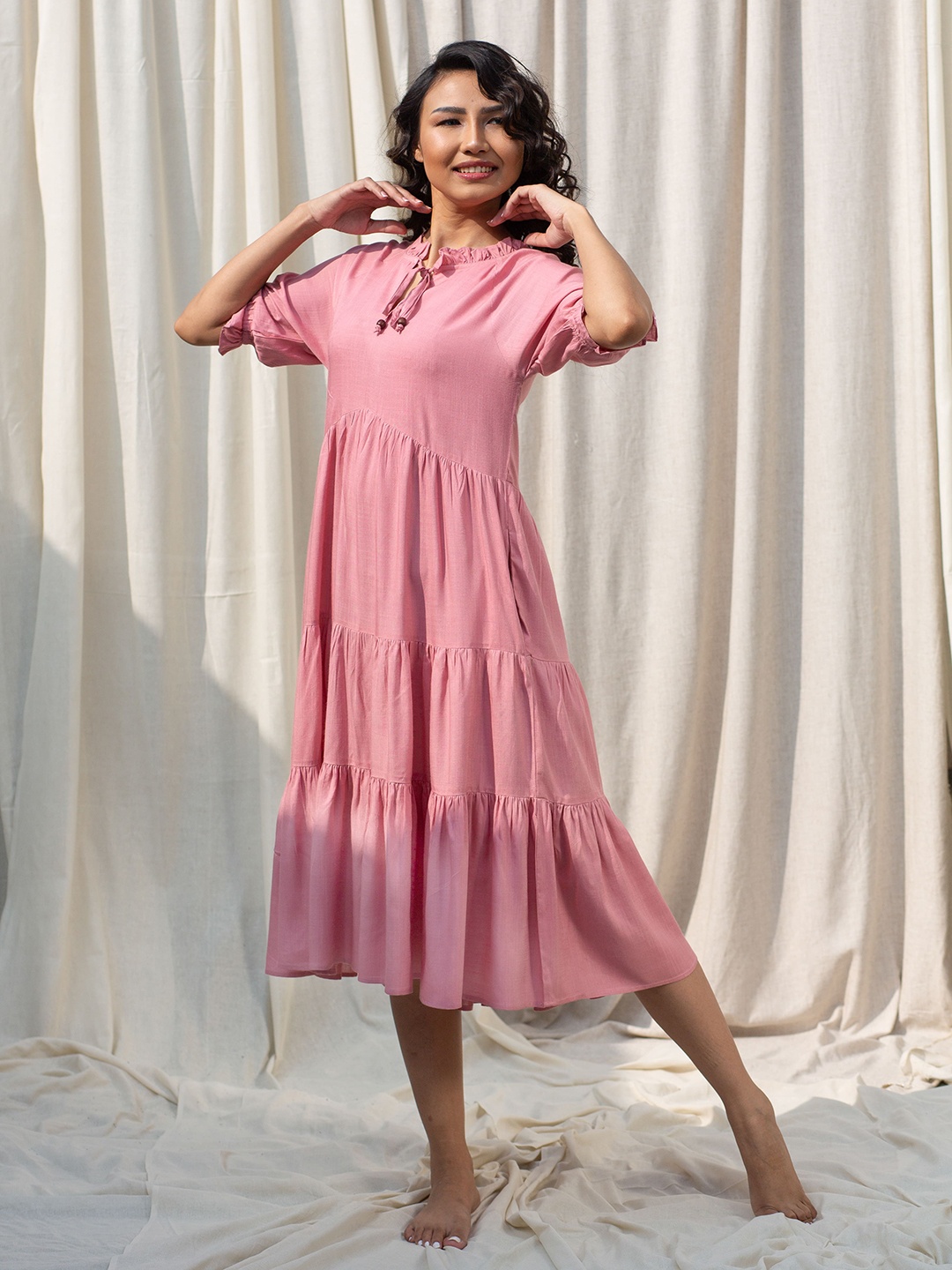

Seryeon Tie-Up Neck Liva A-Line Midi Dress, Pink