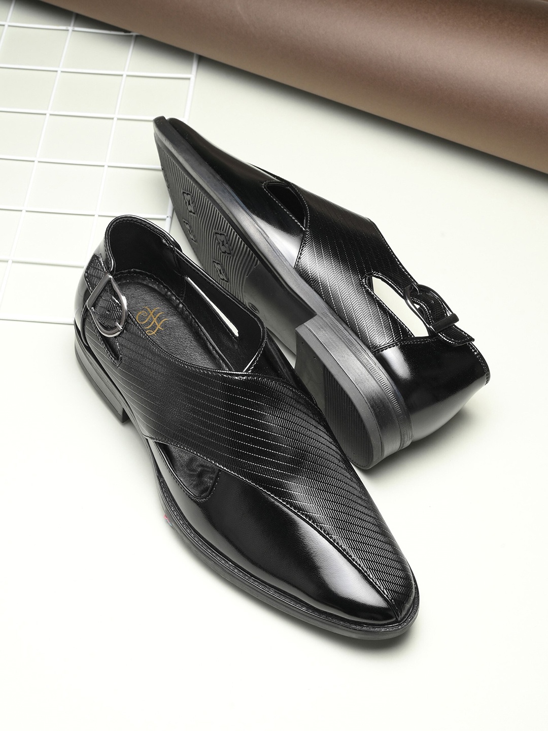 

House of Pataudi Men Shoes Style Sandals, Black