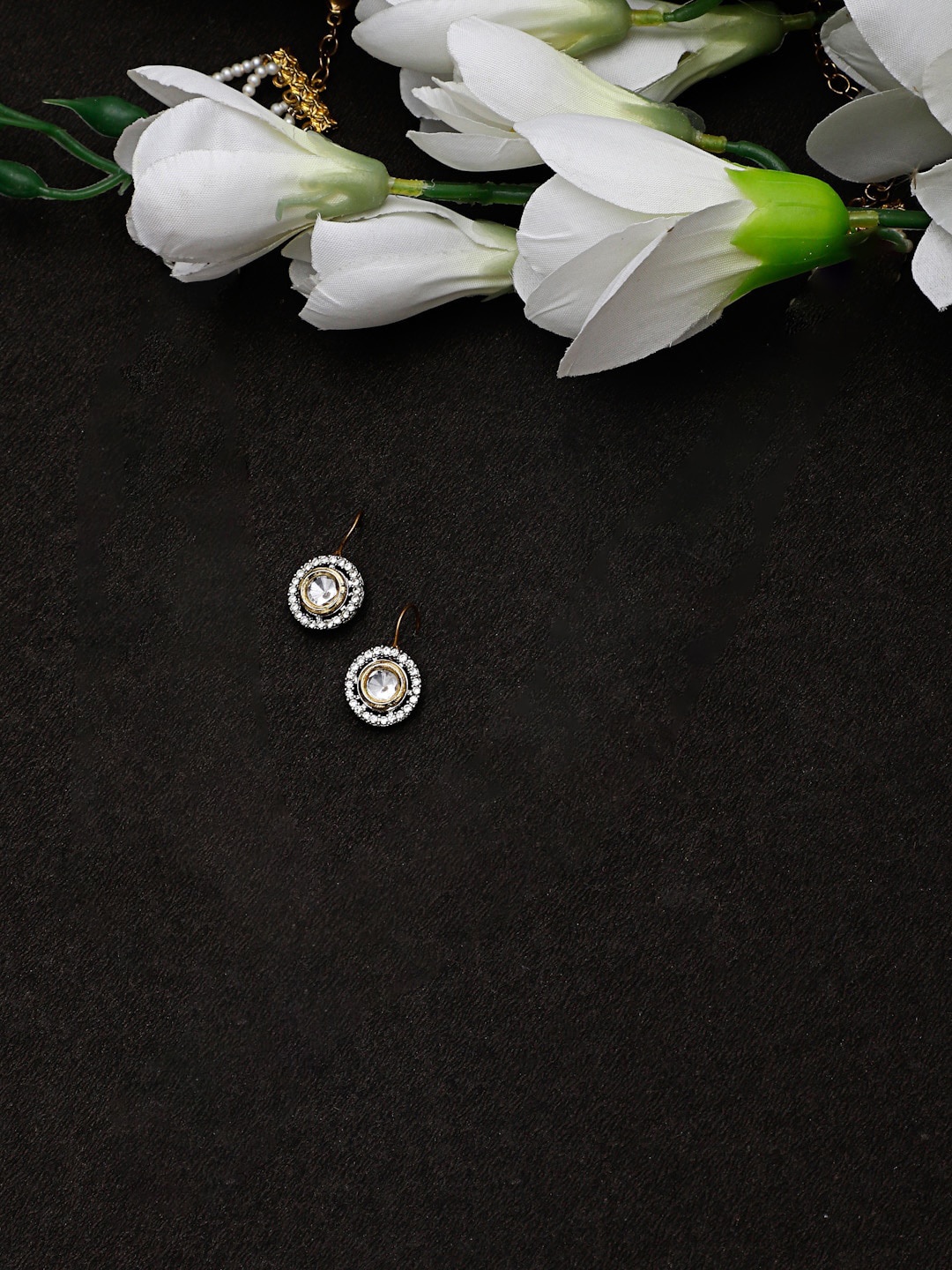 

DUGRISTYLE Gold-Plated Kundan & American Diamond Studded Contemporary Studs, Silver