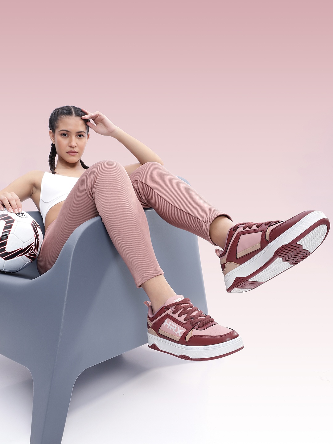 

HRX by Hrithik Roshan Women Colourblocked Sneakers, Pink