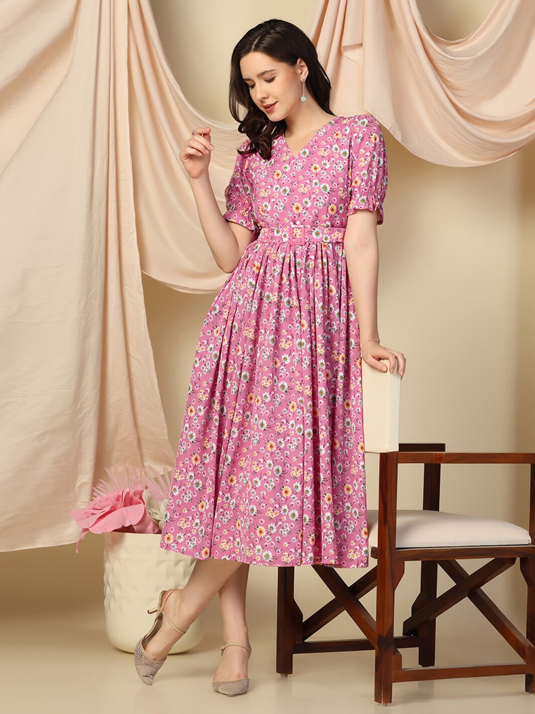 

OMPAX V Neck Bell Sleeves Floral Print A-Line Midi Dress, Pink