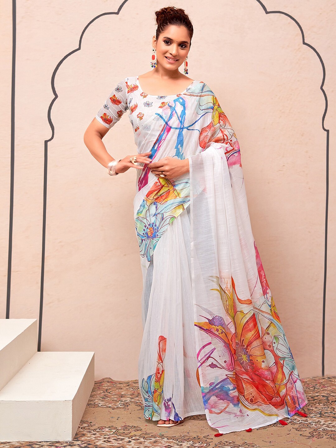 

KALINI Women Floral Silk Cotton Saree, White